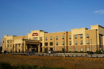 Hampton Inn  Suites Center TX