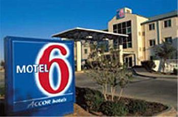 Motel 6 Tupelo