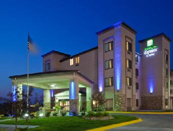 Holiday Inn Express Hotel & Suites OMAHA AIRPORT