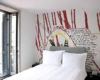 Twenty One Hotel