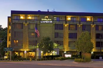 Holiday Inn Express DETROIT-BIRMINGHAM