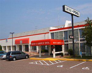 Red Carpet Inn Osseo