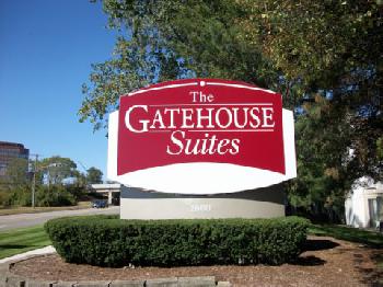 Gatehouse Suites Troy Central