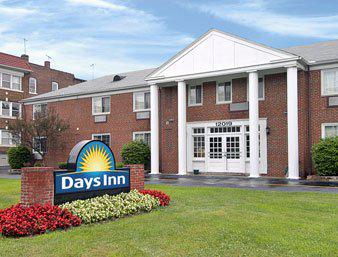 Days Inn Cleveland Lakewood