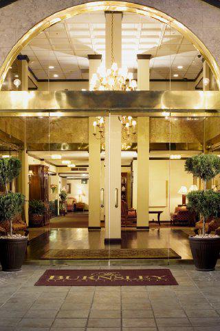 Burnsley All Suite Hotel
