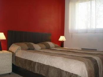 PARK SUITES VILLAGE MONTEVRAIN