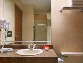 Howard Johnson Hotel Harrison