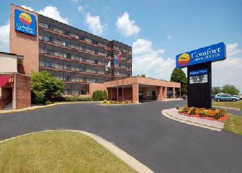 Comfort Inn & Suites Airport