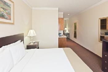 Holiday Inn Express Hotel & Suites PLAINVIEW