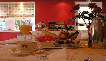 BEST WESTERN Le Dauphin & Le Spa Du Prieure