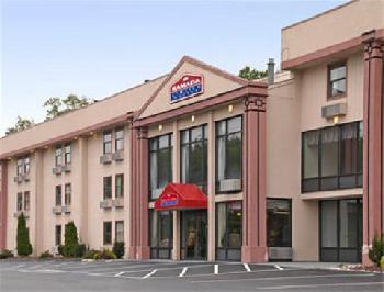 Ramada Limited Tannersville Poconos