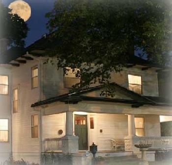 Texas White House Bed and Breakfast