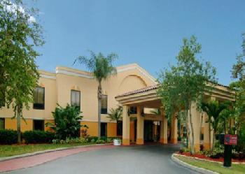 Comfort Suites Airport