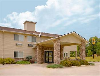Super 8 Cresco IA