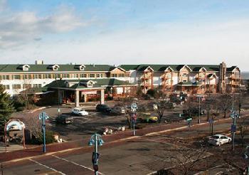 Comfort Suites Canal Park