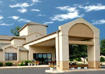 Rodeway Inn Mukwonago