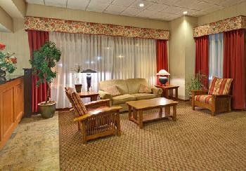 Holiday Inn Express Hotel & Suites OMAHA-SOUTHWEST