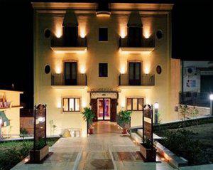 Ypsigro Palace