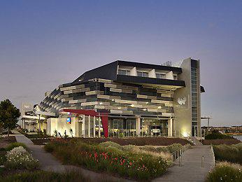 Grand Mercure Apartments Caroline Springs
