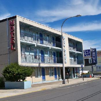 Dry Dock Motel