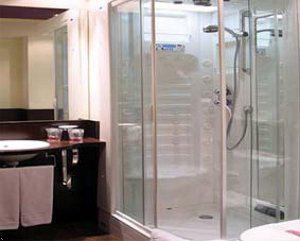 Petit Palace Italia Hotel