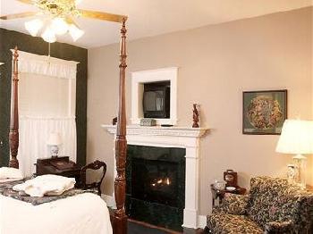 China Clipper Inn