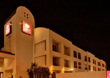Comfort Suites Airport