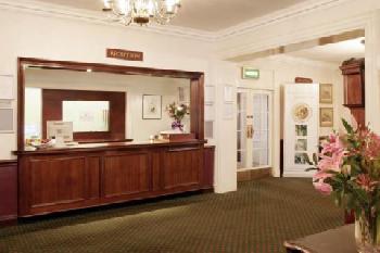 Chequers Hotel
