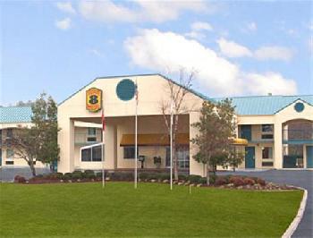 Super 8 Meridian