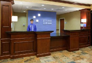 Holiday Inn Express Hotel & Suites HELENA