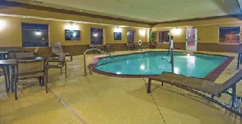 Hampton Inn  Suites Palestine