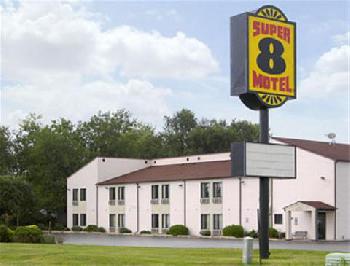 Super 8 Canton IL