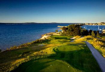 The Inn at Bay Harbor Renaissance Lake Michigan Golf Resort