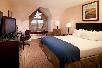 Holiday Inn Express BOSTON-WALTHAM