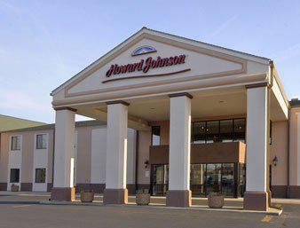 Howard Johnson Plaza Hotel Madison