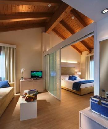 ANNIA PARK HOTEL