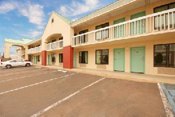 Americas Best Value Inn & Suites