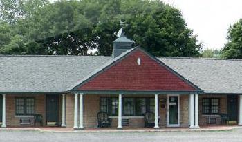 Holly Motel