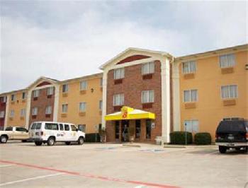 Super 8 Bedford/Fort Worth Area