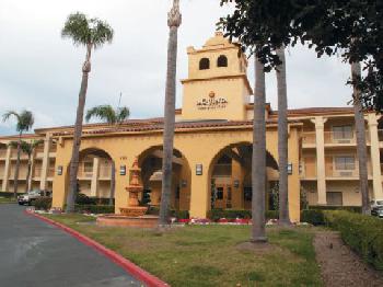 La Quinta Inn & Suites Orange County  Santa Ana