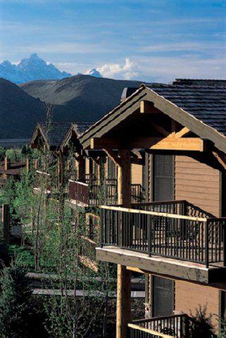 Love Ridge Lodges at Grand View