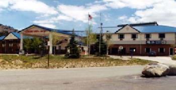 Luxury Inn and Suites