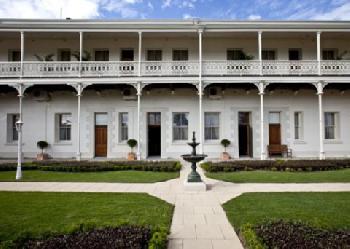 Denison Boutique Hotel - Clarion Collection