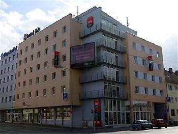 ibis Darmstadt