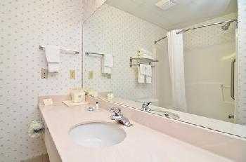 BEST WESTERN Bradbury Inn & Suites