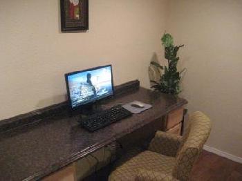 Metro Inn Romulus