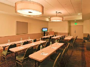 La Quinta Inn & Suites Danbury