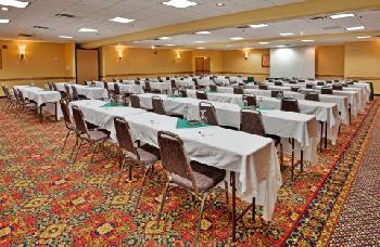 Holiday Inn Hotel & Suites SPRINGFIELD - I-44