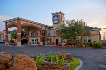 BEST WESTERN PLUS Lubbock Windsor Inn