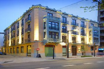 Apartamentos Suites Gran Via 44